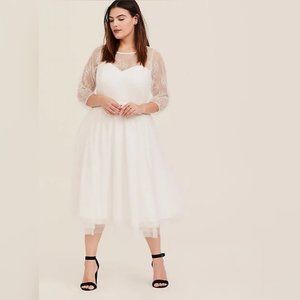 Special Occasion Ivory Lace Illusion Midi Dress